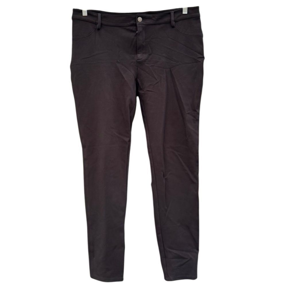 Crown & Ivy Women's Stretch Skinny Pants in Black Size 12